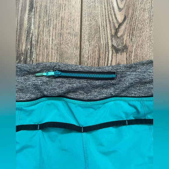 Lululemon Run: Speed Short *4-way Stretch Blue Tropics size 8 - Picture 7 of 10